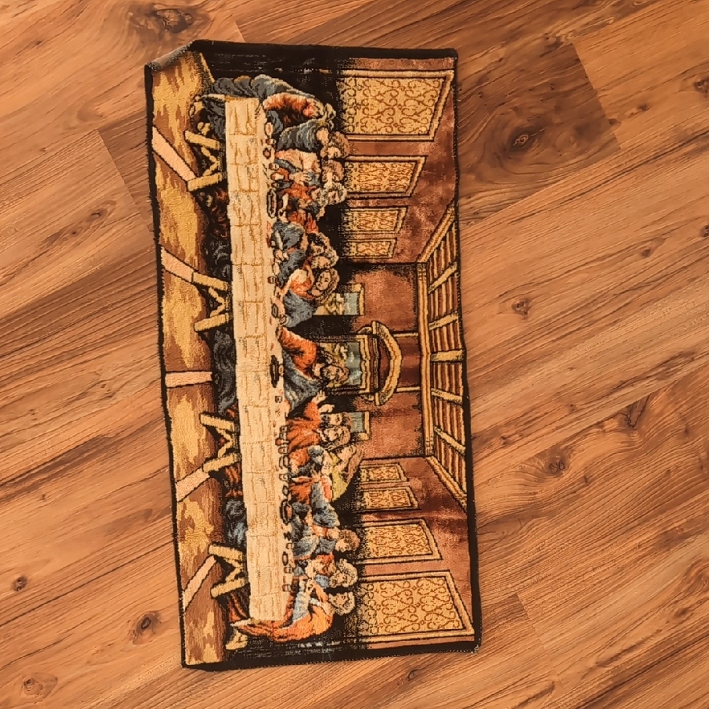 Elegant Tapestry Wall Hanging